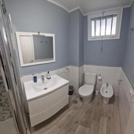 아파트 Eldorado Vivian-studio Free Wifi 플라야데라스아메리카스